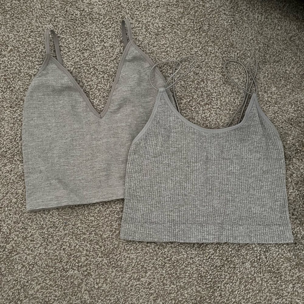 2 Grey forever 21 tank tops